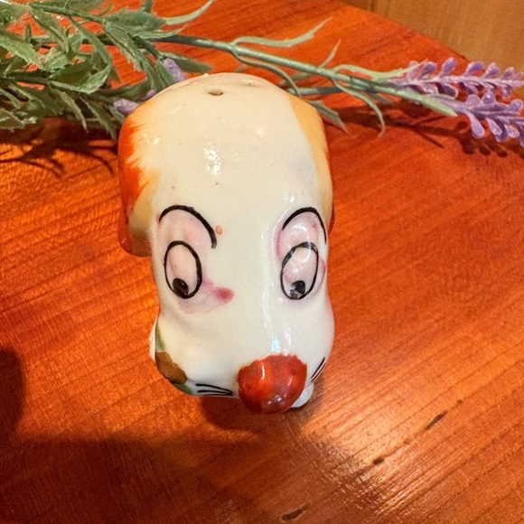 Vintage Dog Salt and Pepper Shakers made in Occupied Japan - Picture 4 of 10